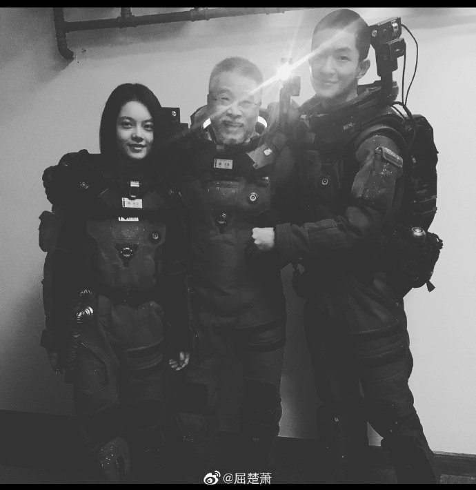 屈楚萧悼念吴孟达:感念与您有关的经历 是我的宝贵回忆